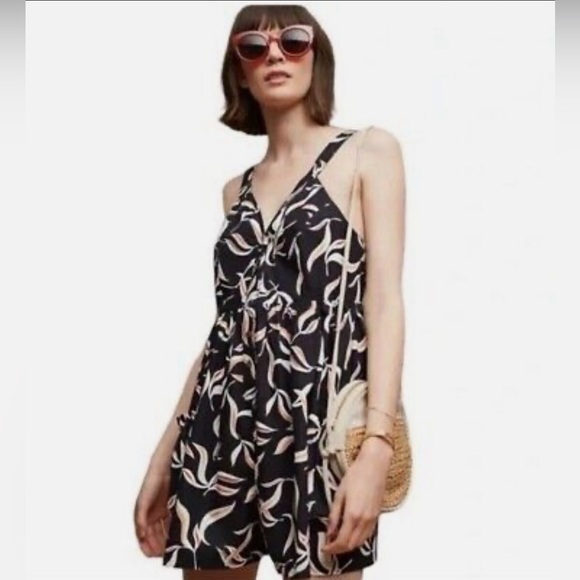 Anthropologie Hei Hei Palma Cotton Printed Romper ๐ - Picture 2 of 3